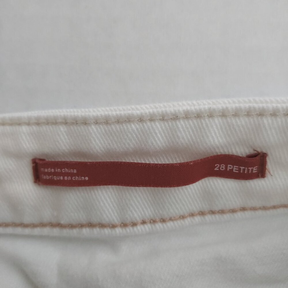 Pilcro Anthropologie Distressed White Slim Boyfriend Jeans Size 28P - Picture 13 of 13